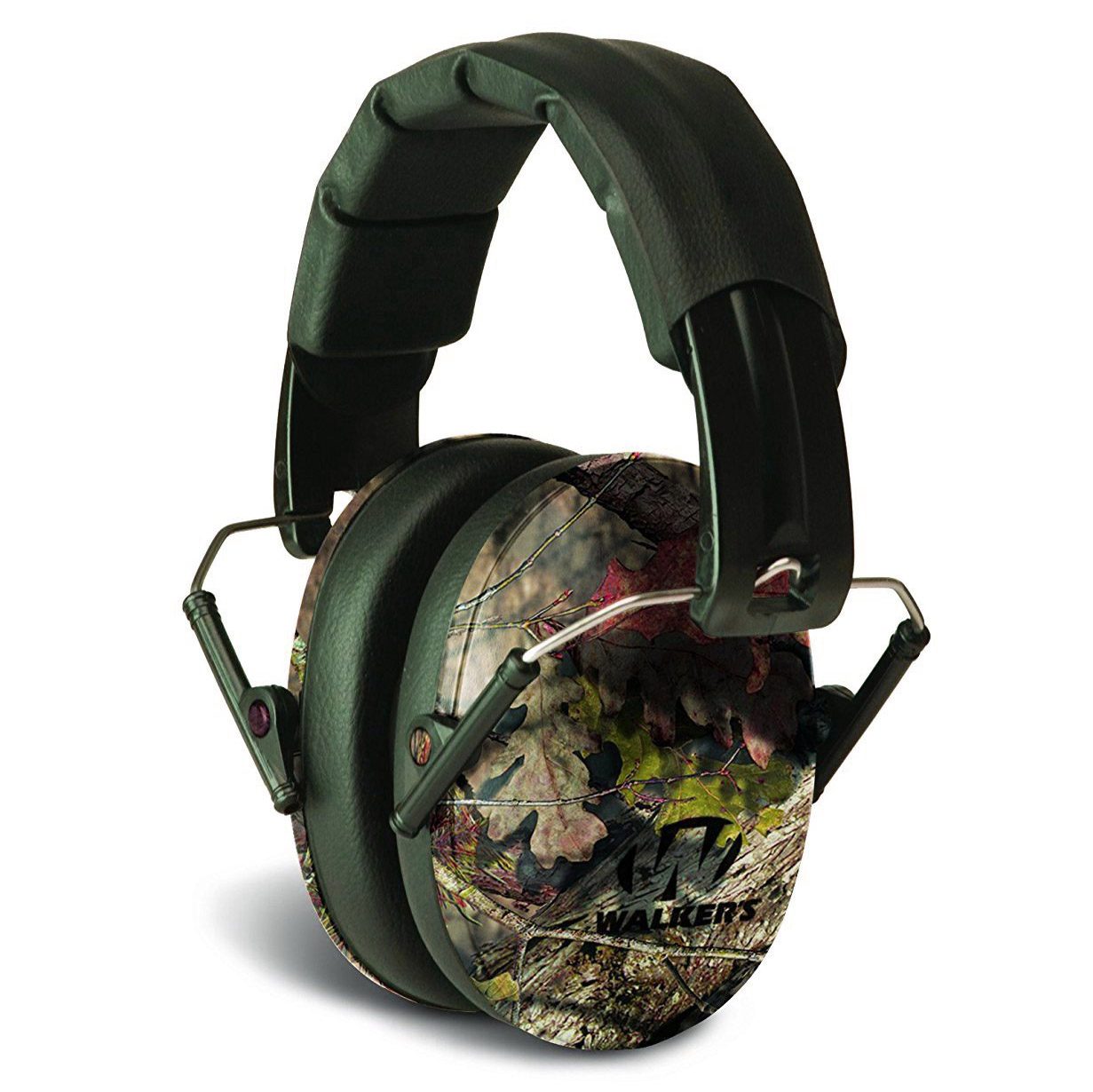 43 Best Gifts For Hunters To Allow Them Hunting In All Seasons