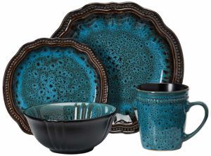 Dinnerware Set - Gifts That Start With D